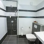 Hotel Eden 3*