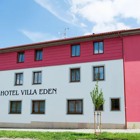 Hotel Eden 3*